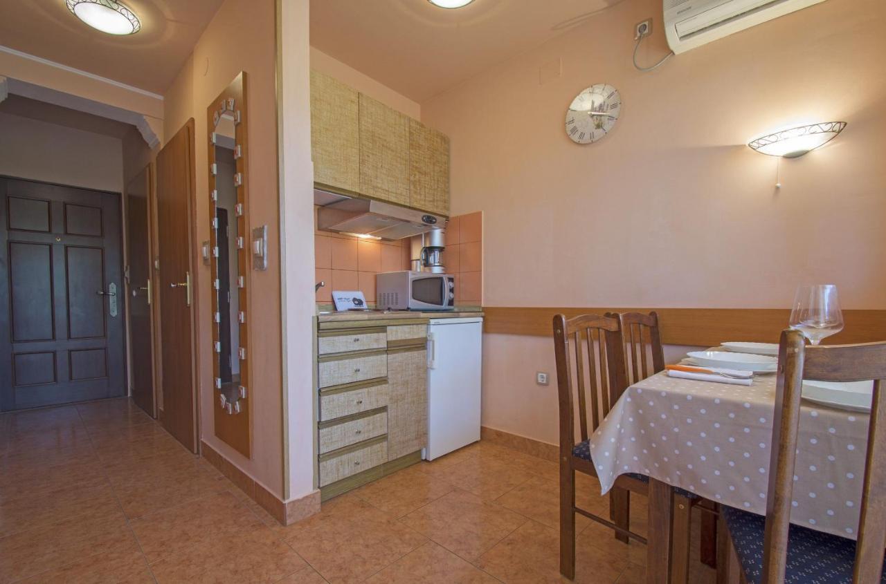 Apartments Oaza 드라말리 외부 사진
