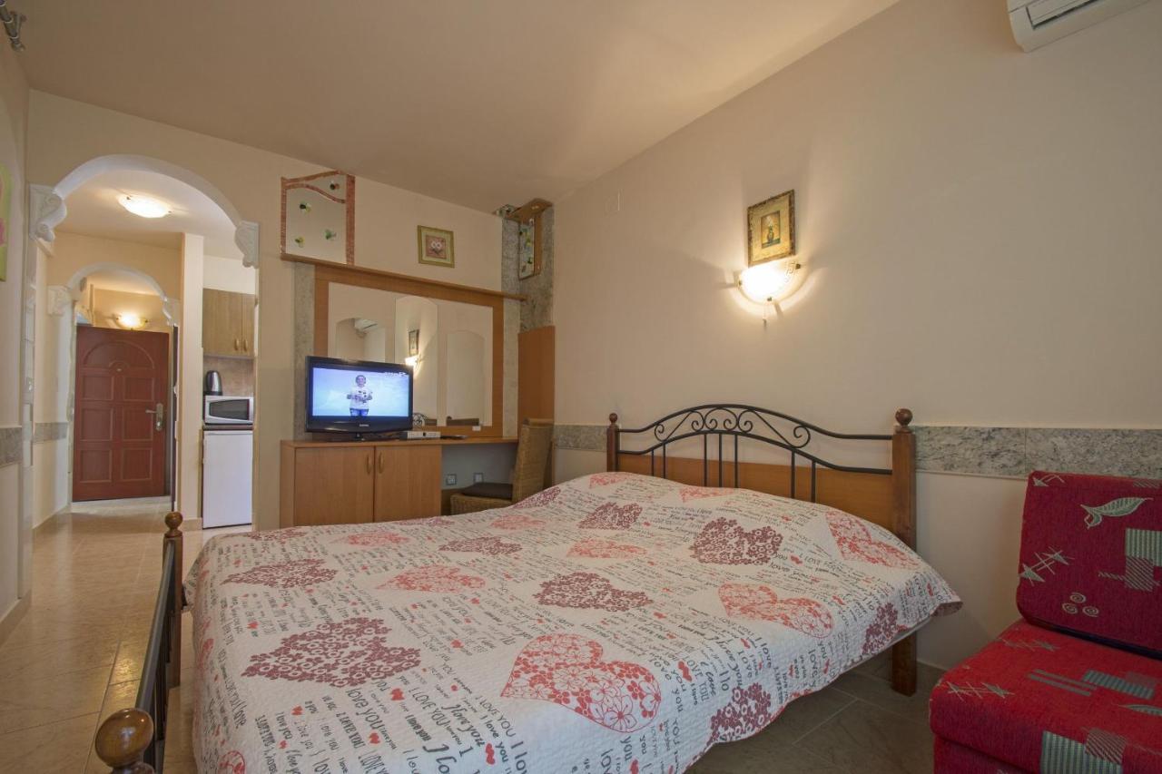 Apartments Oaza 드라말리 외부 사진