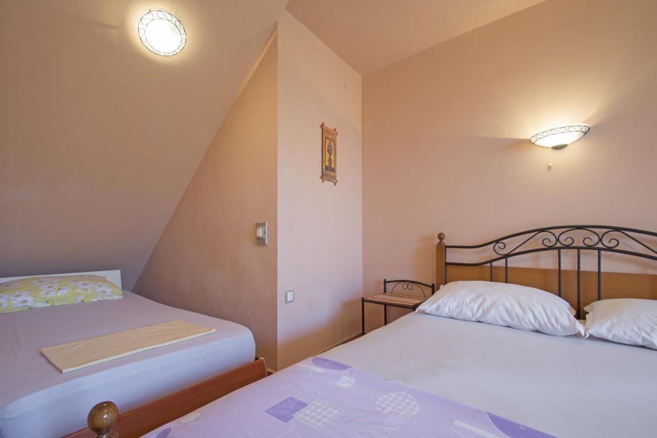 Apartments Oaza 드라말리 외부 사진
