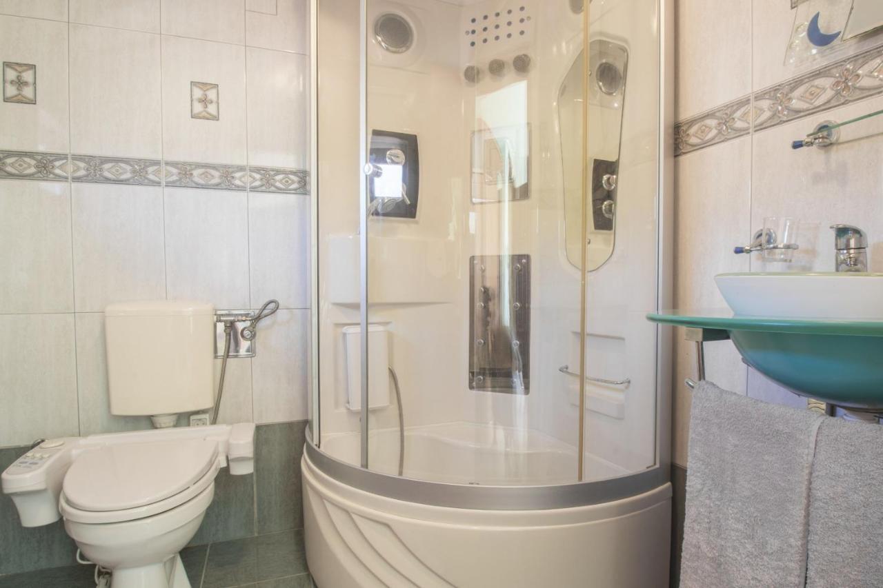 Apartments Oaza 드라말리 외부 사진