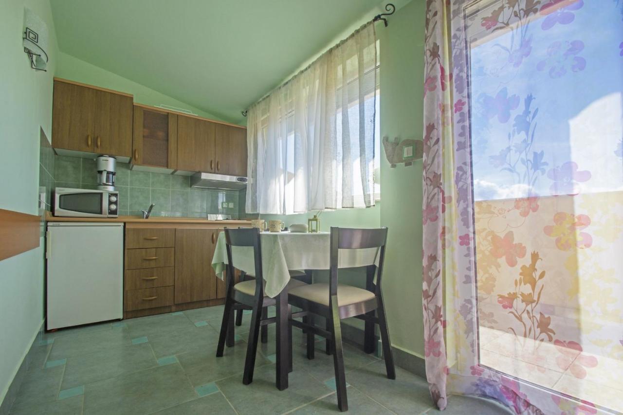 Apartments Oaza 드라말리 외부 사진