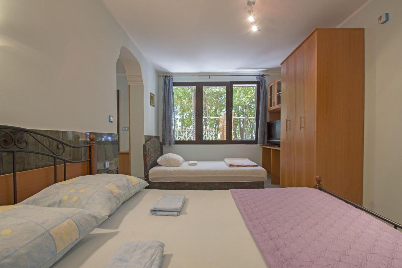 Apartments Oaza 드라말리 외부 사진